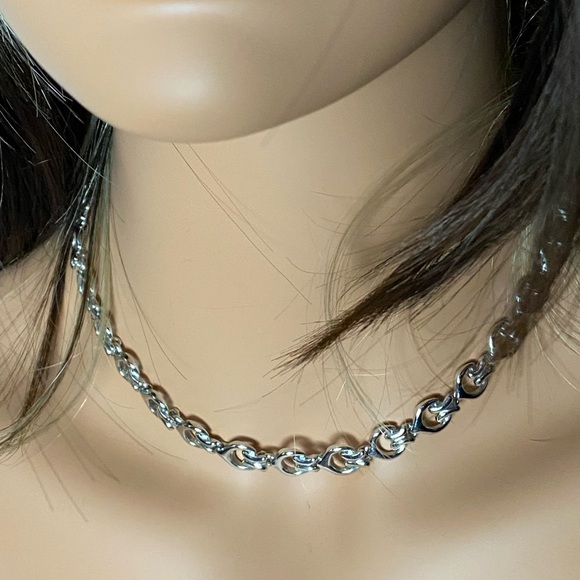 Designer-inspired Silver Links Necklace - Picture 2 of 4